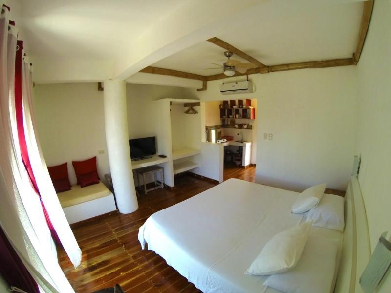 Lanterna Hotel Boracay Balabag  Oda fotoğraf
